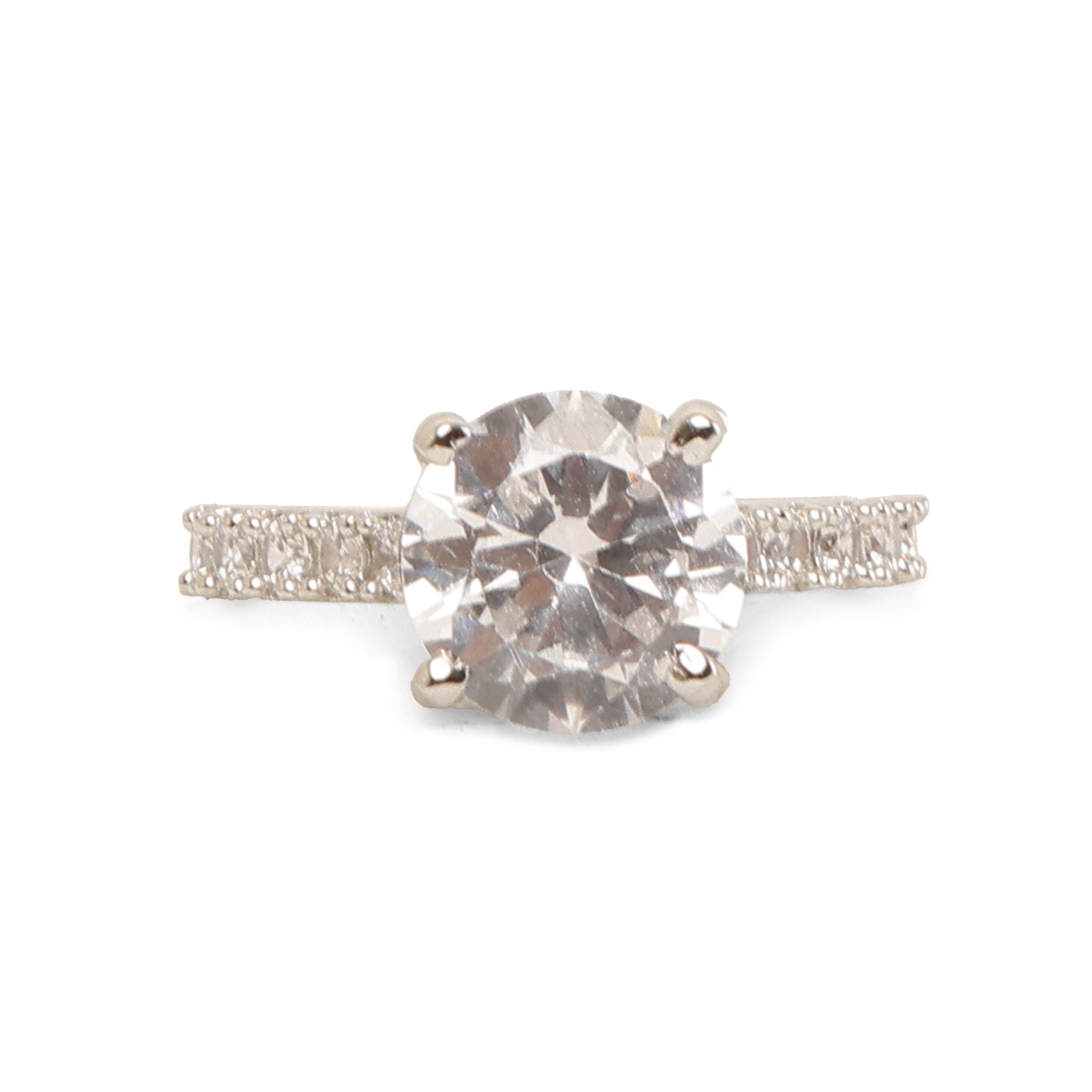 Eterna Solitaire Ring