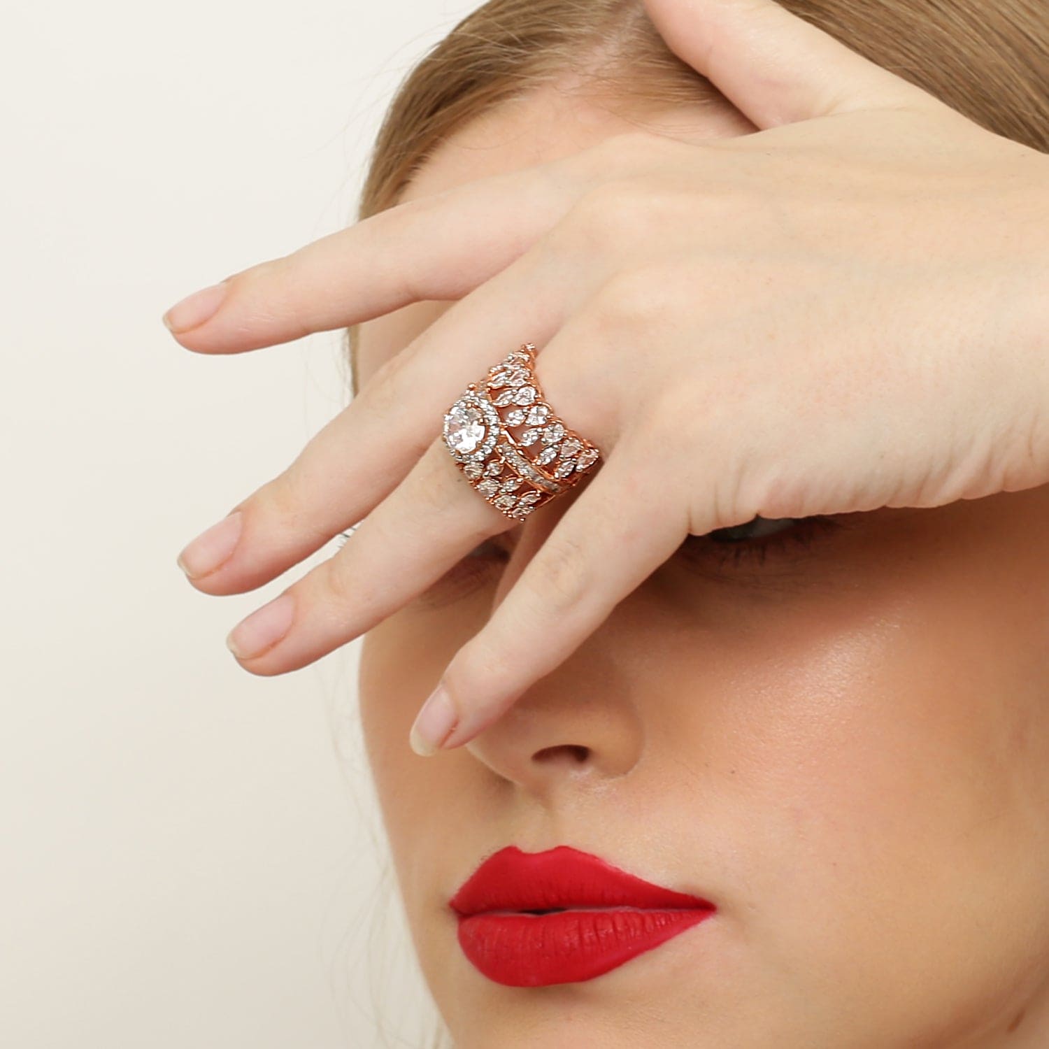 JULIENNE SOLITIARE RING
