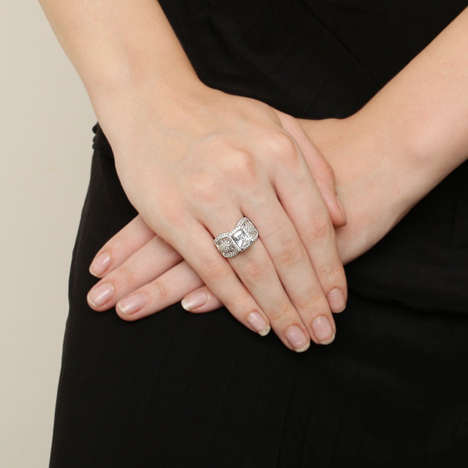 CRYSTALLINE CHARM BAGUETTE SILVER RING