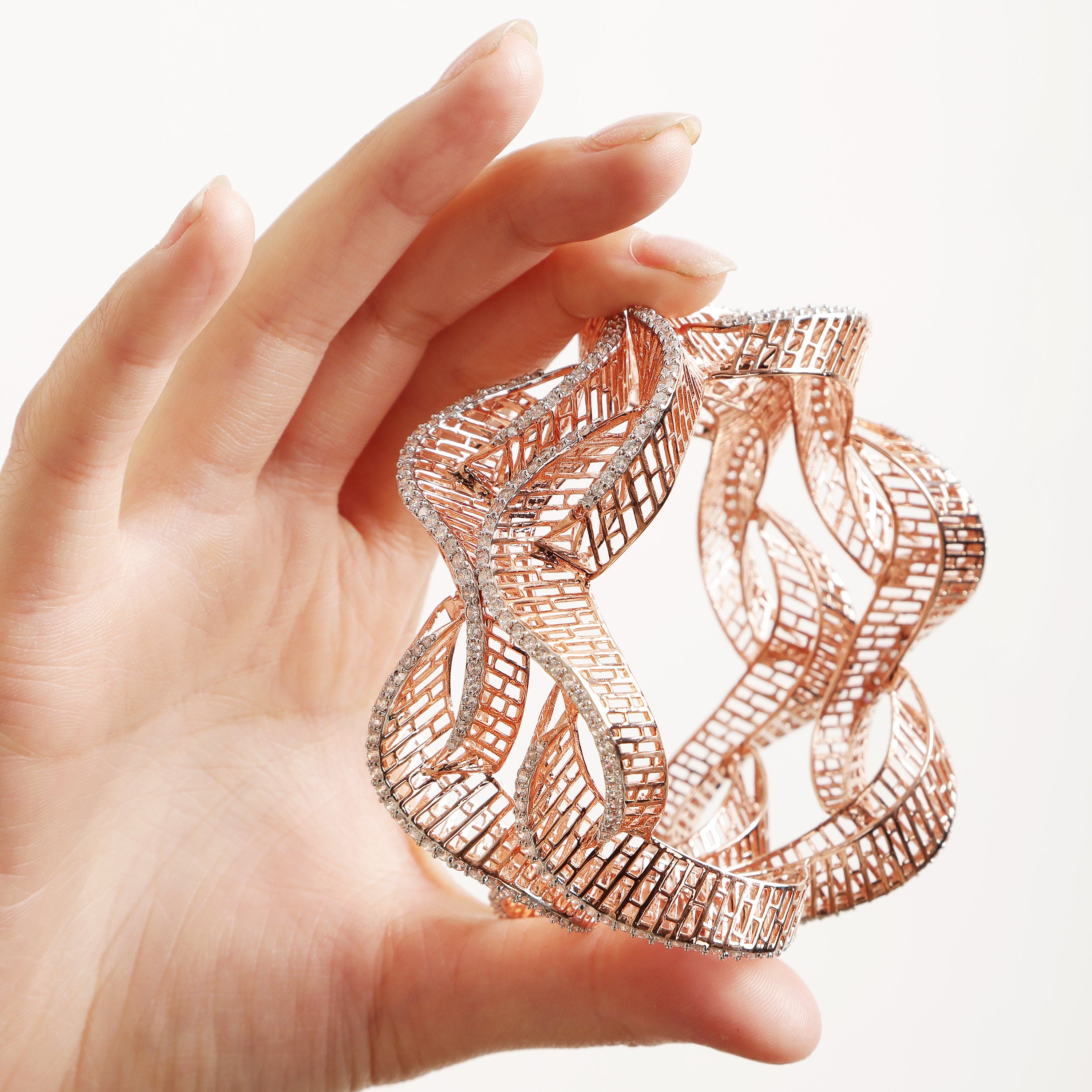 Twisted Majesty 925 Sterling Silver Bangle