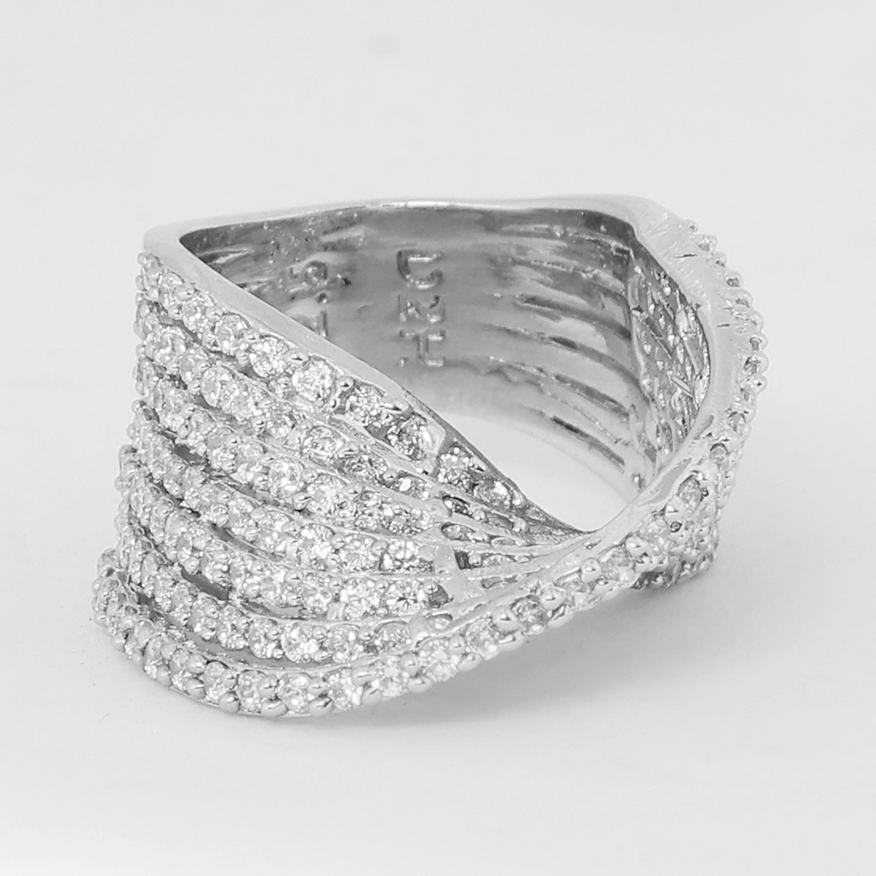 Helix Beauty 925 Sterling Silver Ring