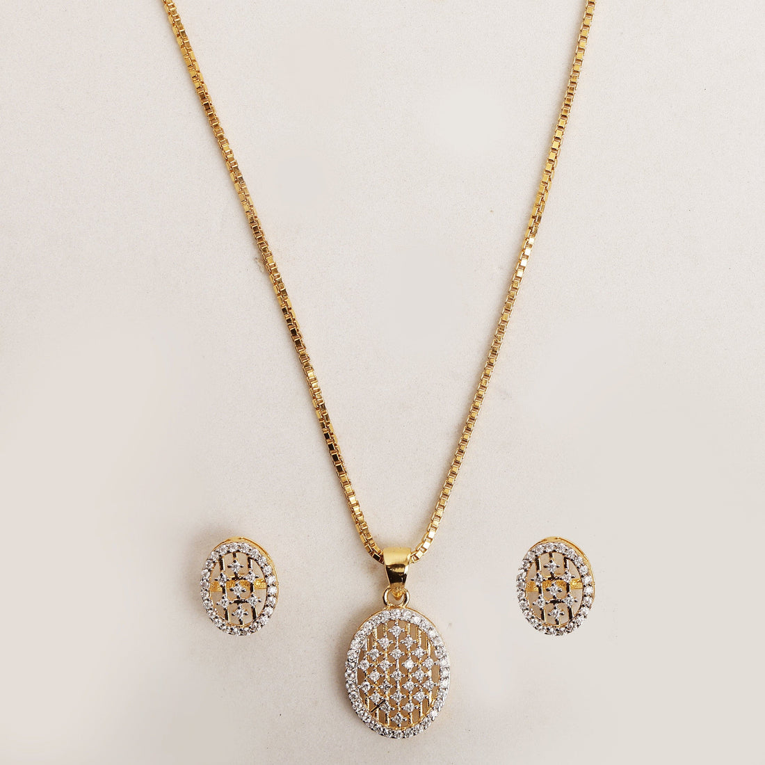 Graceful Opulence Pendant Set