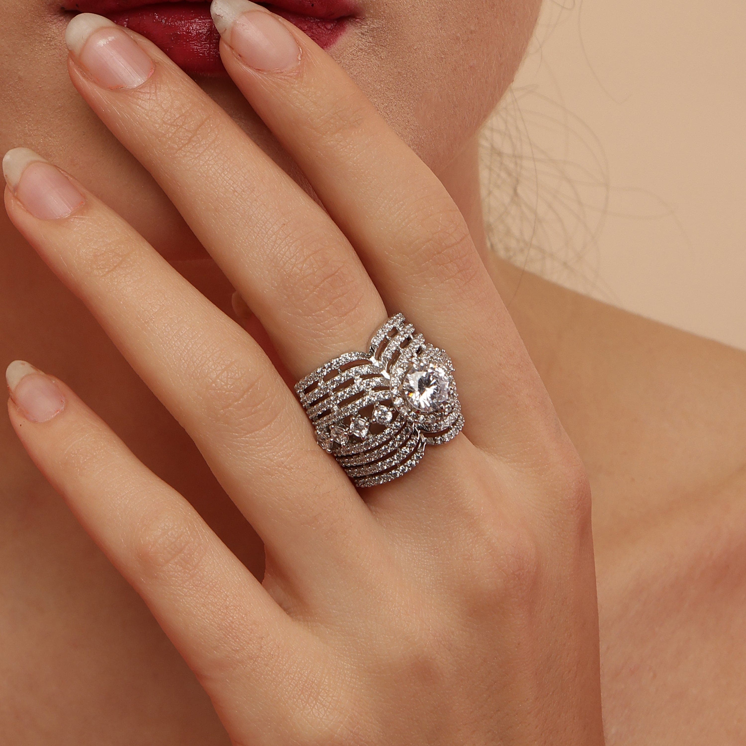 D2A Lustrous Foliage : Rhodium Plated 925 Sterling Silver Ring