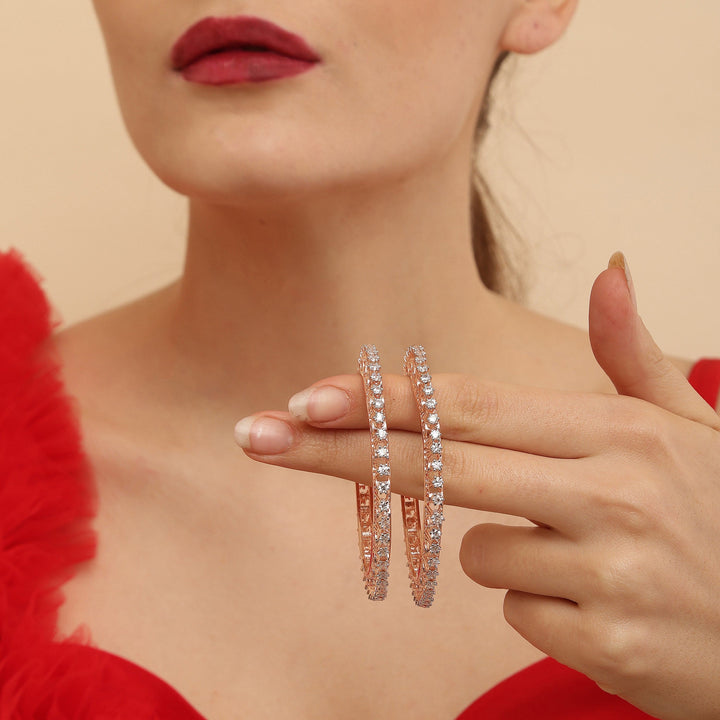 Timeless Treasure Single Line Pacheli