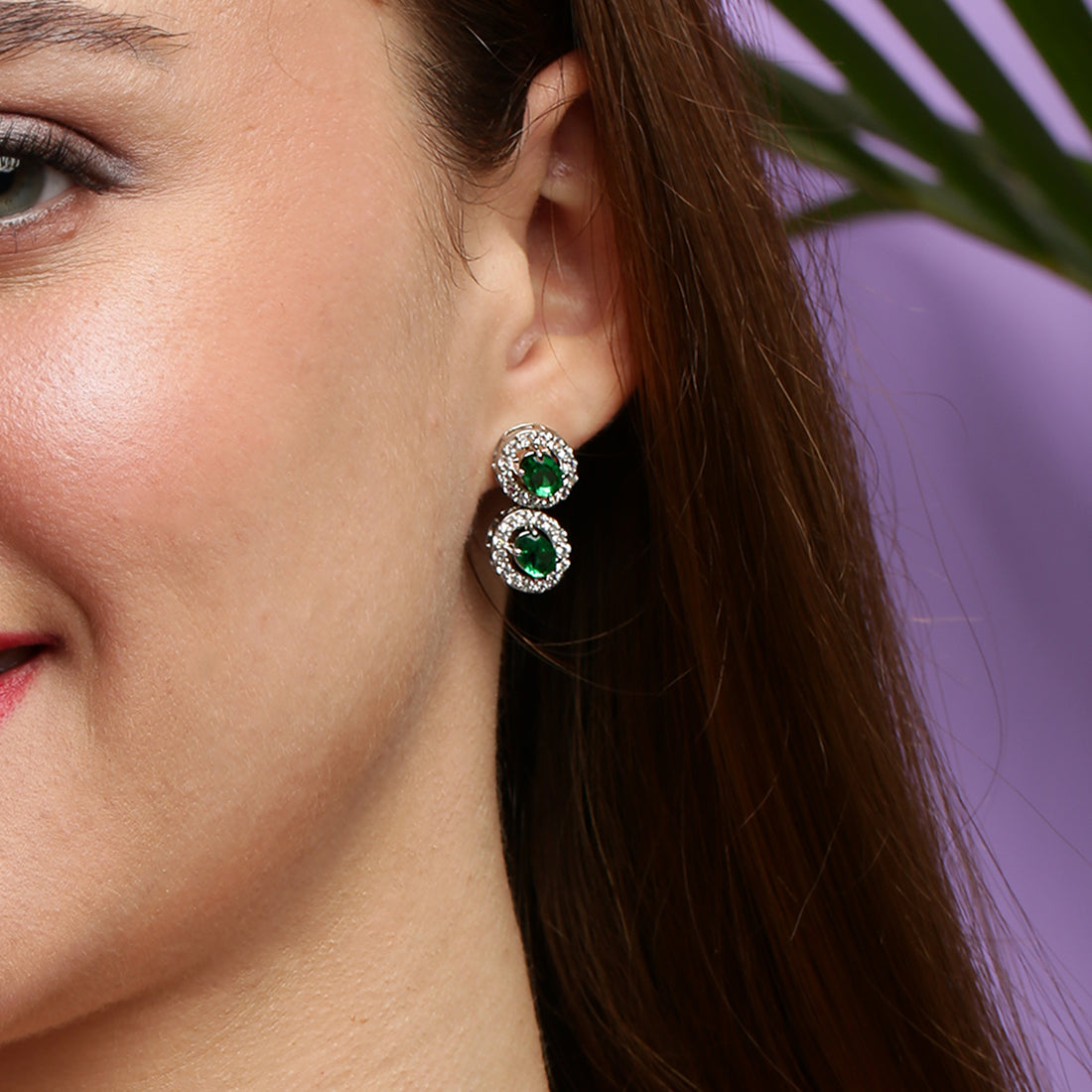 SPARKLE EMERALD NECKLACE