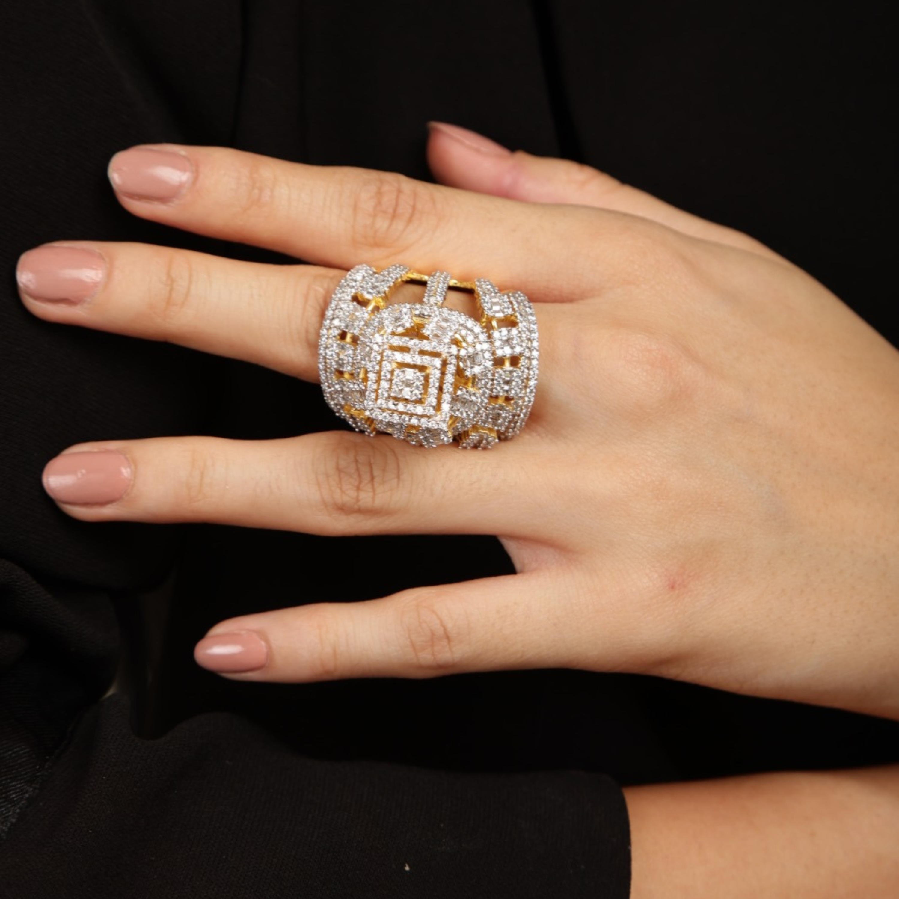     Zenvora Luxe ring in 925 sterling silver with CZ diamonds in gold finish