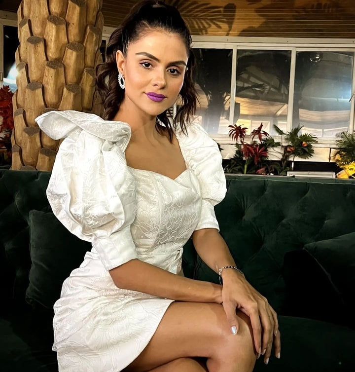 PRIYANKA STATEMENT EARRINGS