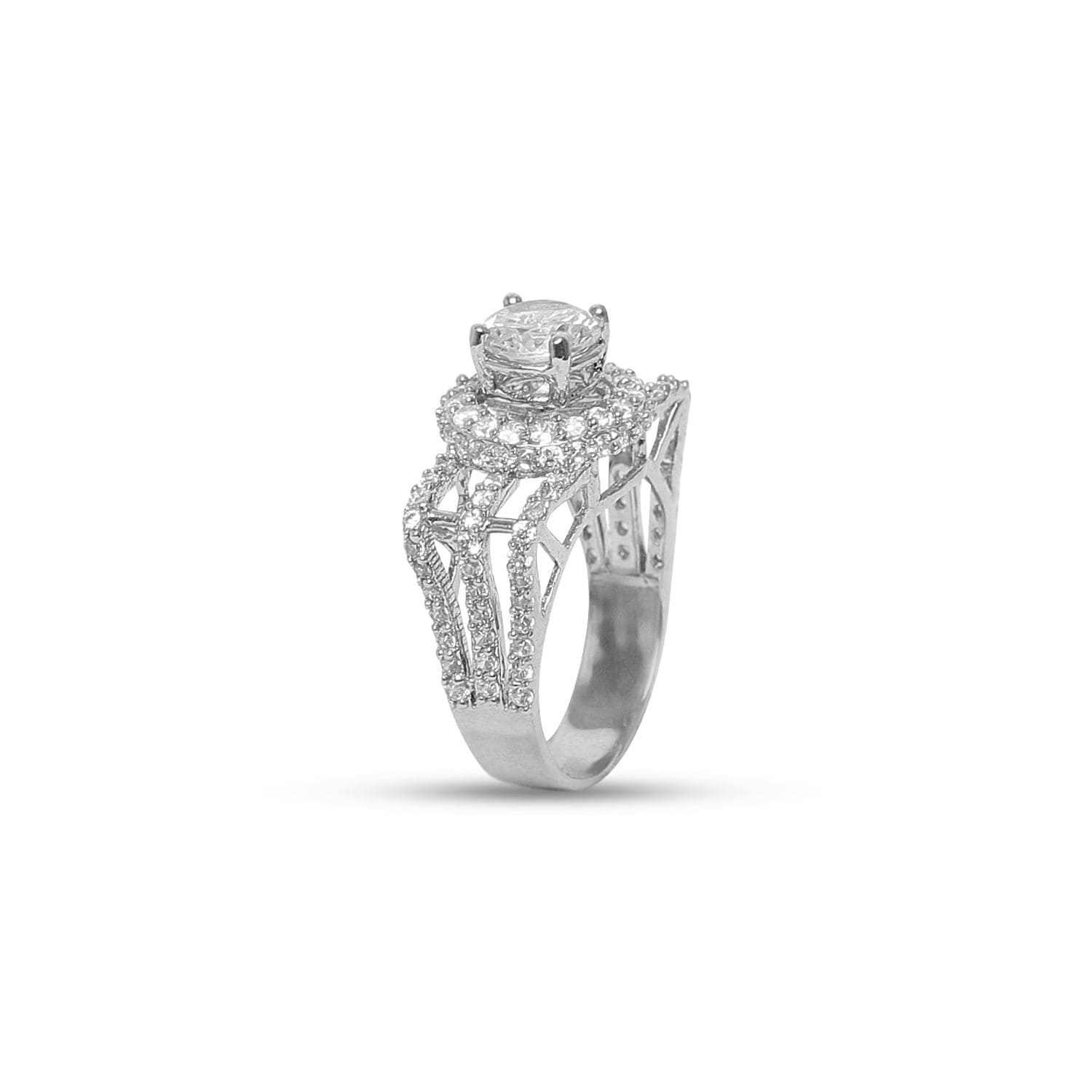 Blushing 925 sterling silver ring front view