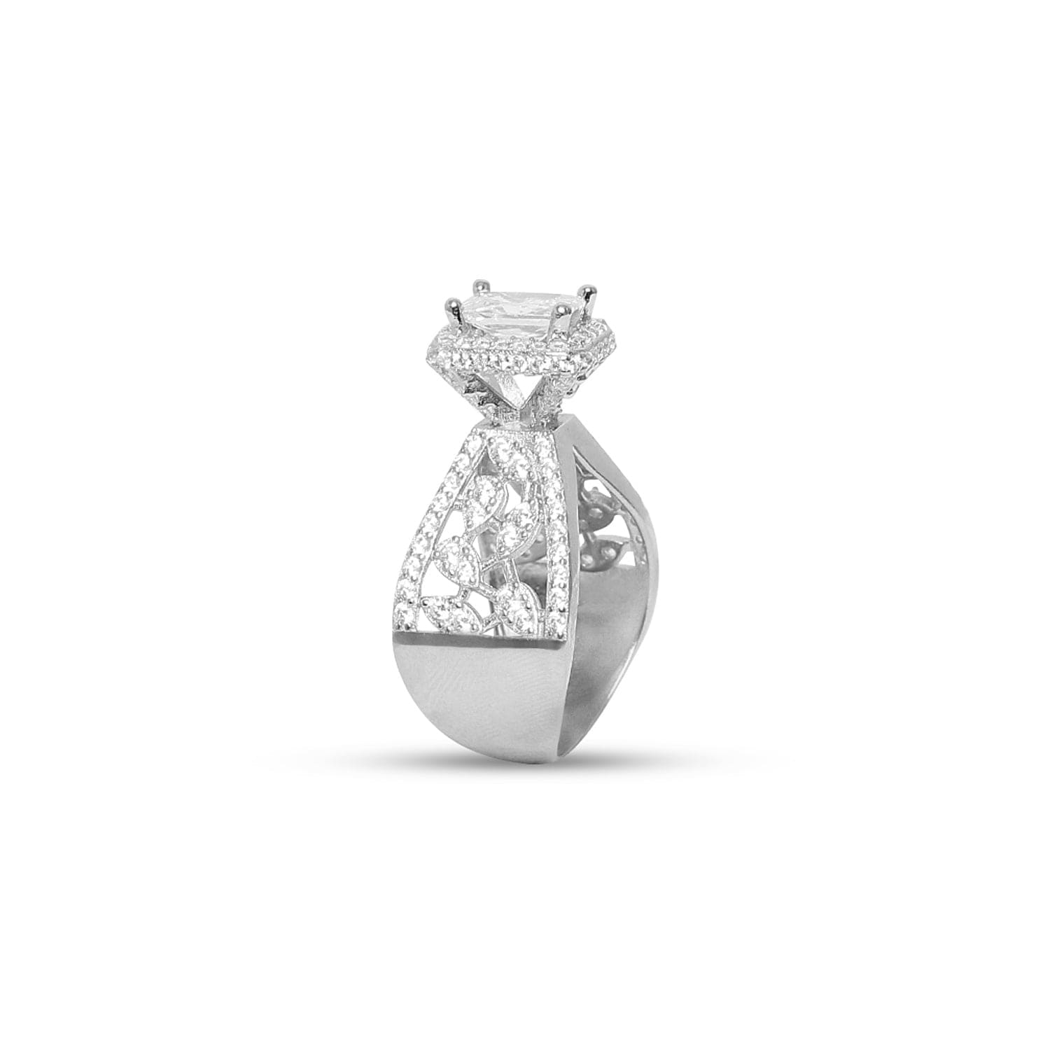 Bold Beauty 925 sterling silver ring front view