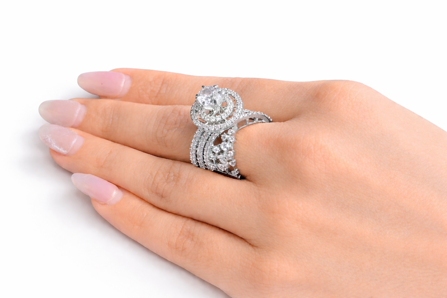 Dream Promise romantic 925 sterling silver ring white finish