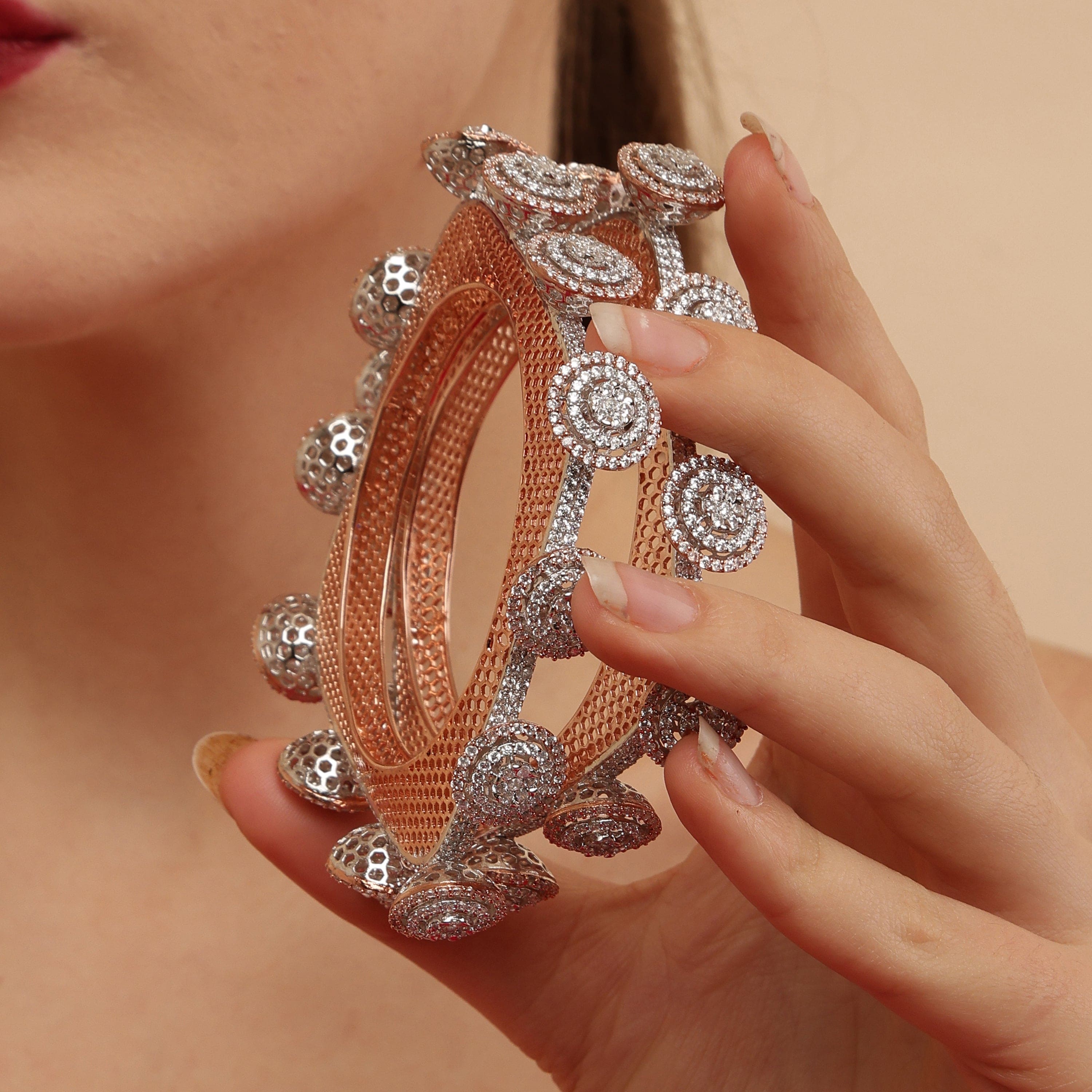 Elegant Maharani 925 sterling silver Pachelis creative shot