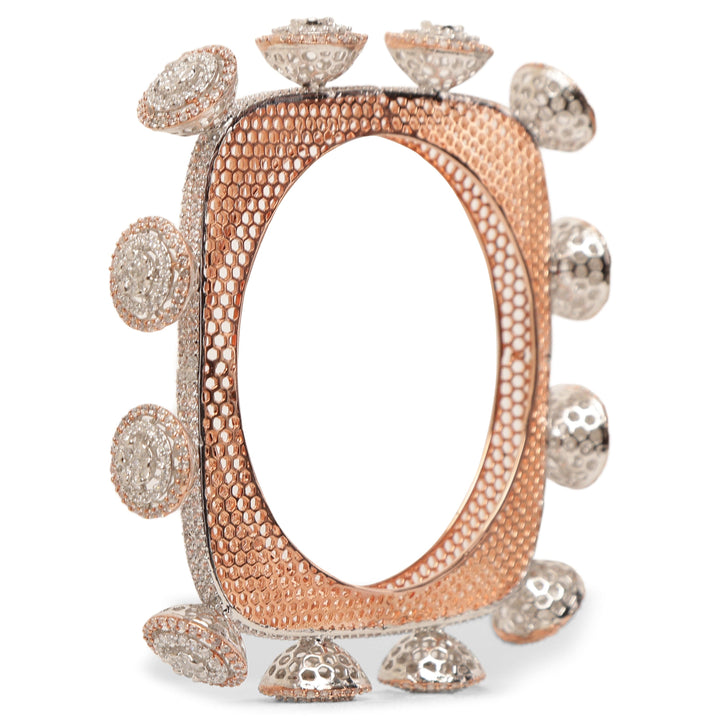 Elegant Maharani sterling silver Pachelis side angle view