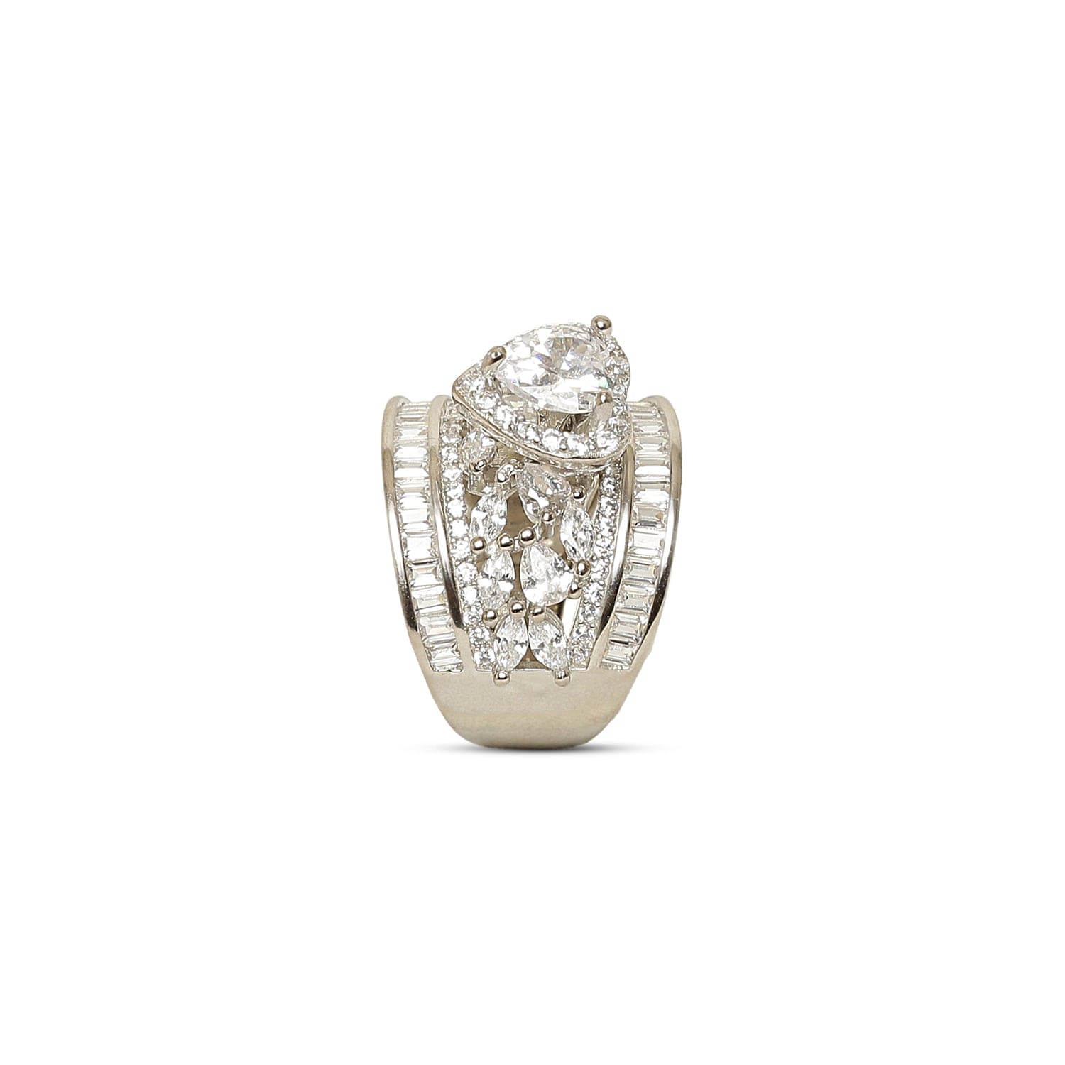 Endless Devotion Heart Solitaire 925 sterling silver ring front view