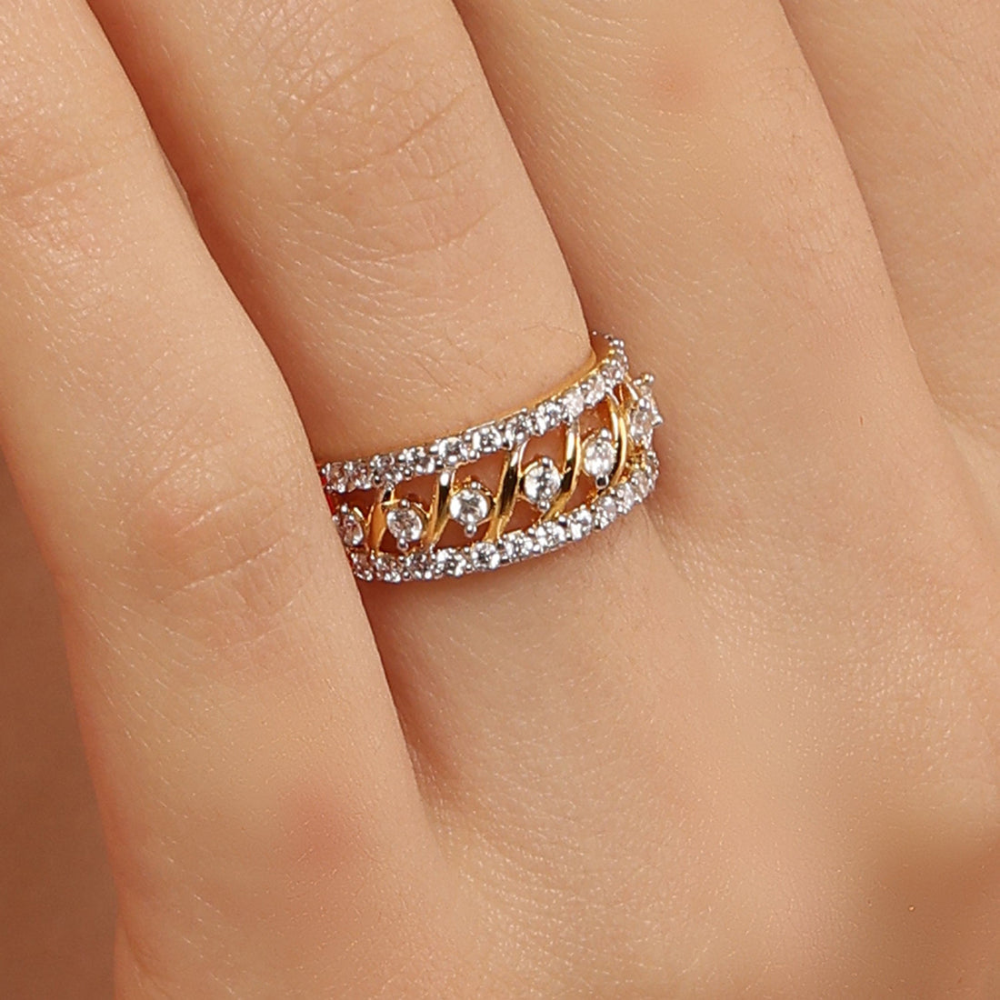 Exclusive gold plated 925 sterling silver band front view