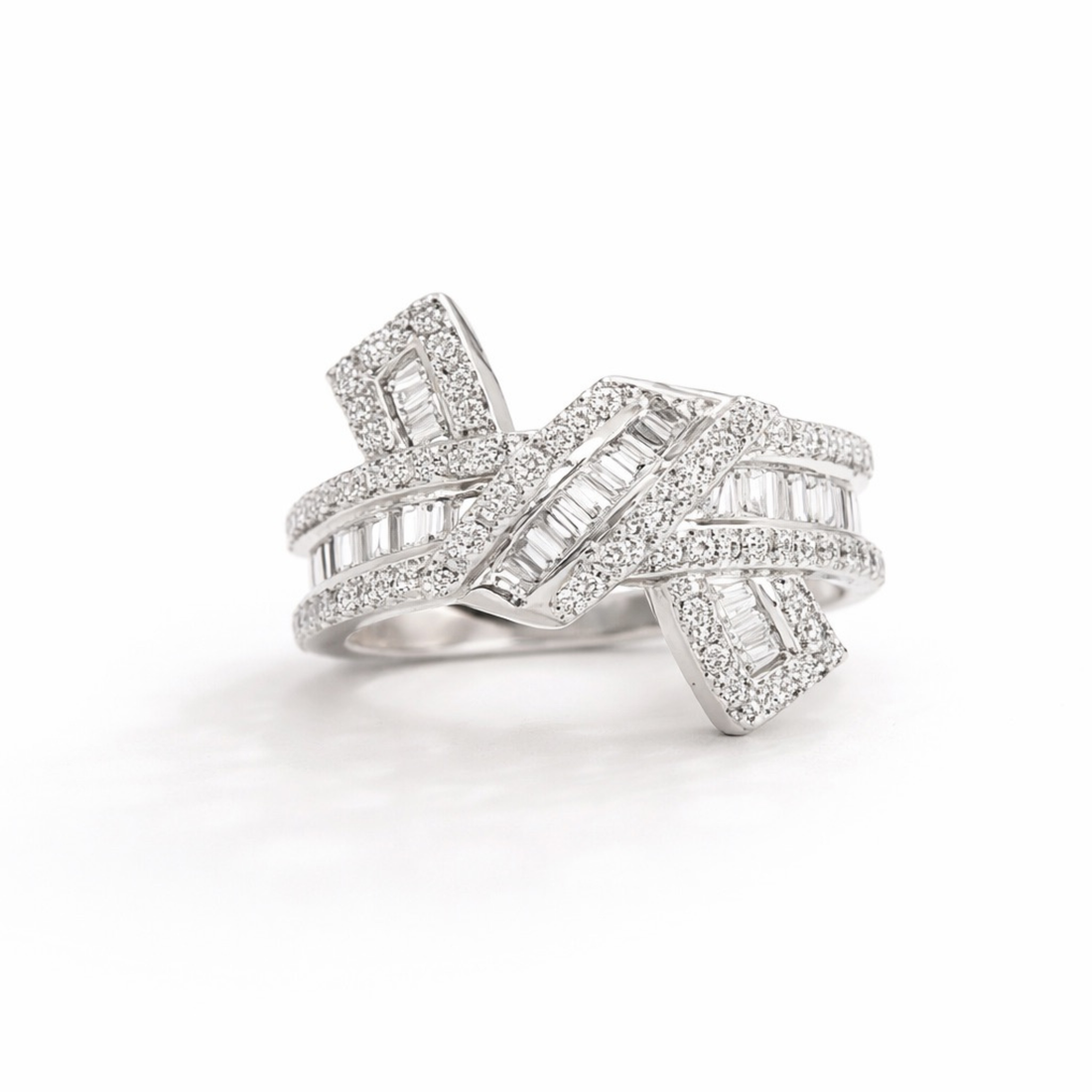 Forever Bowed 925 sterling silver ring front view