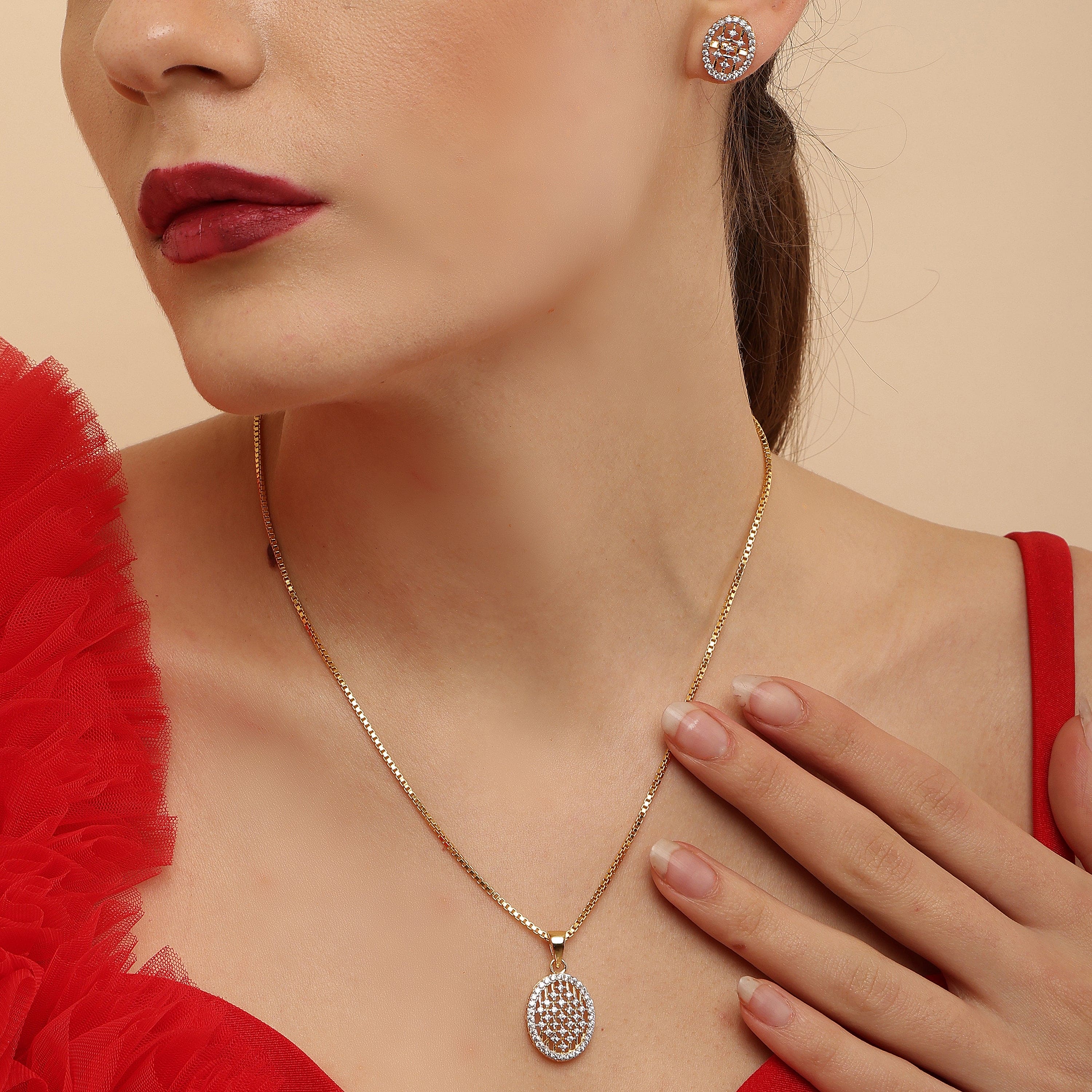 Graceful Opulence sterling silver pendant set close-up detail