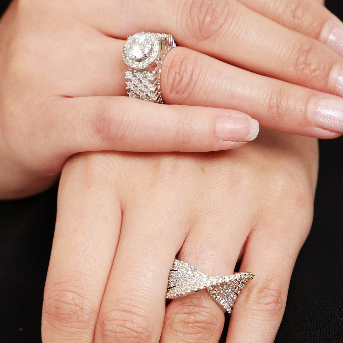 Helix Beauty 925 sterling silver ring worn on hand