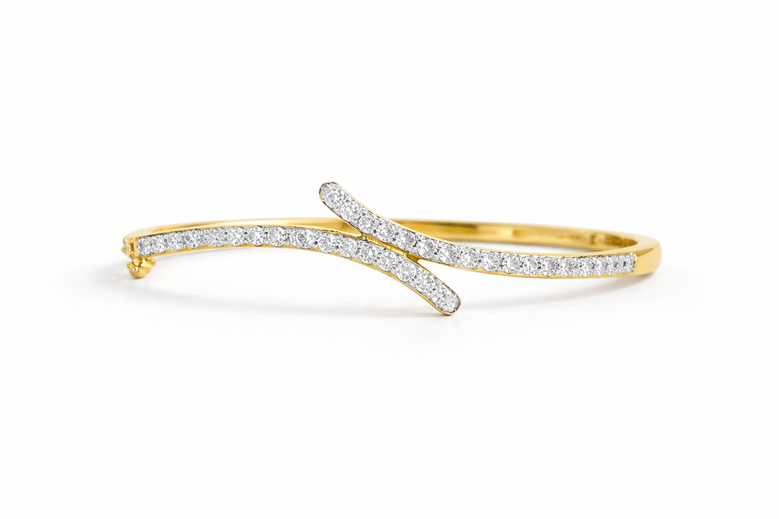 Linked in Love 925 sterling silver bracelet front view