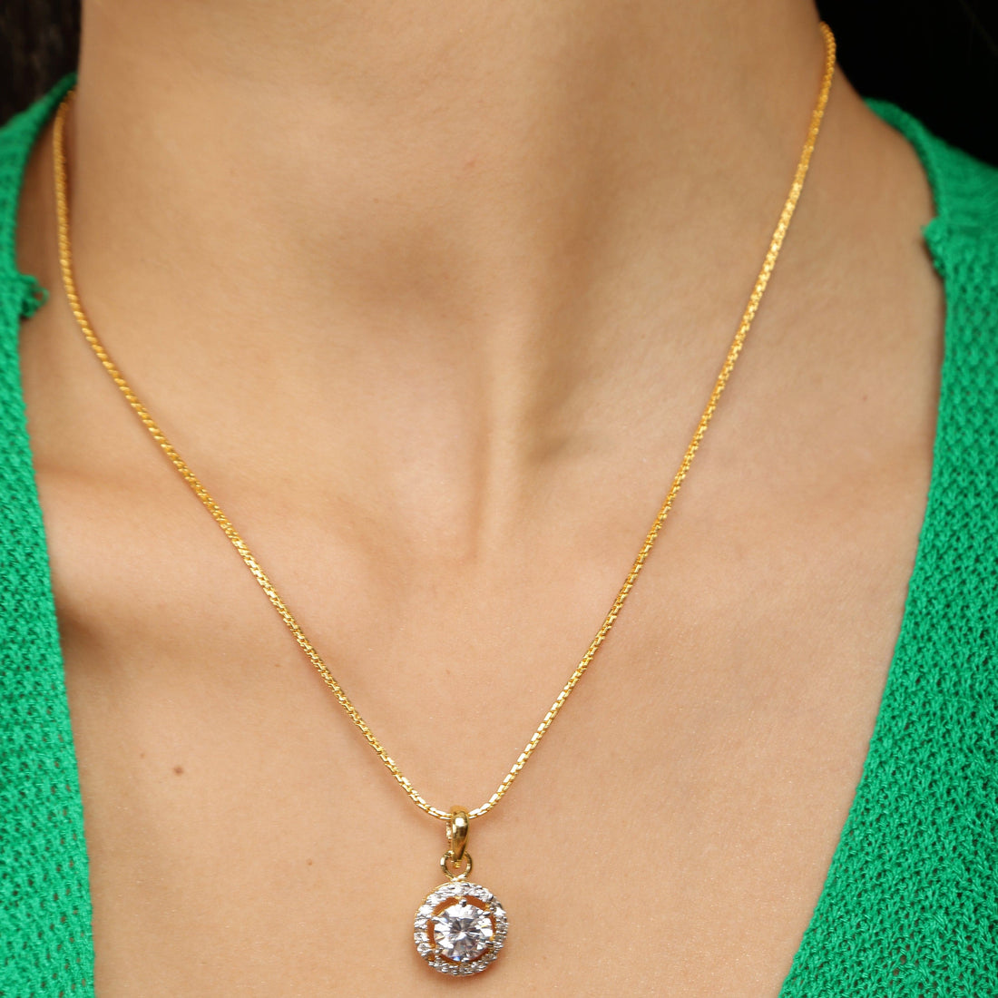 Lustrous Halo sterling silver pendant set side view