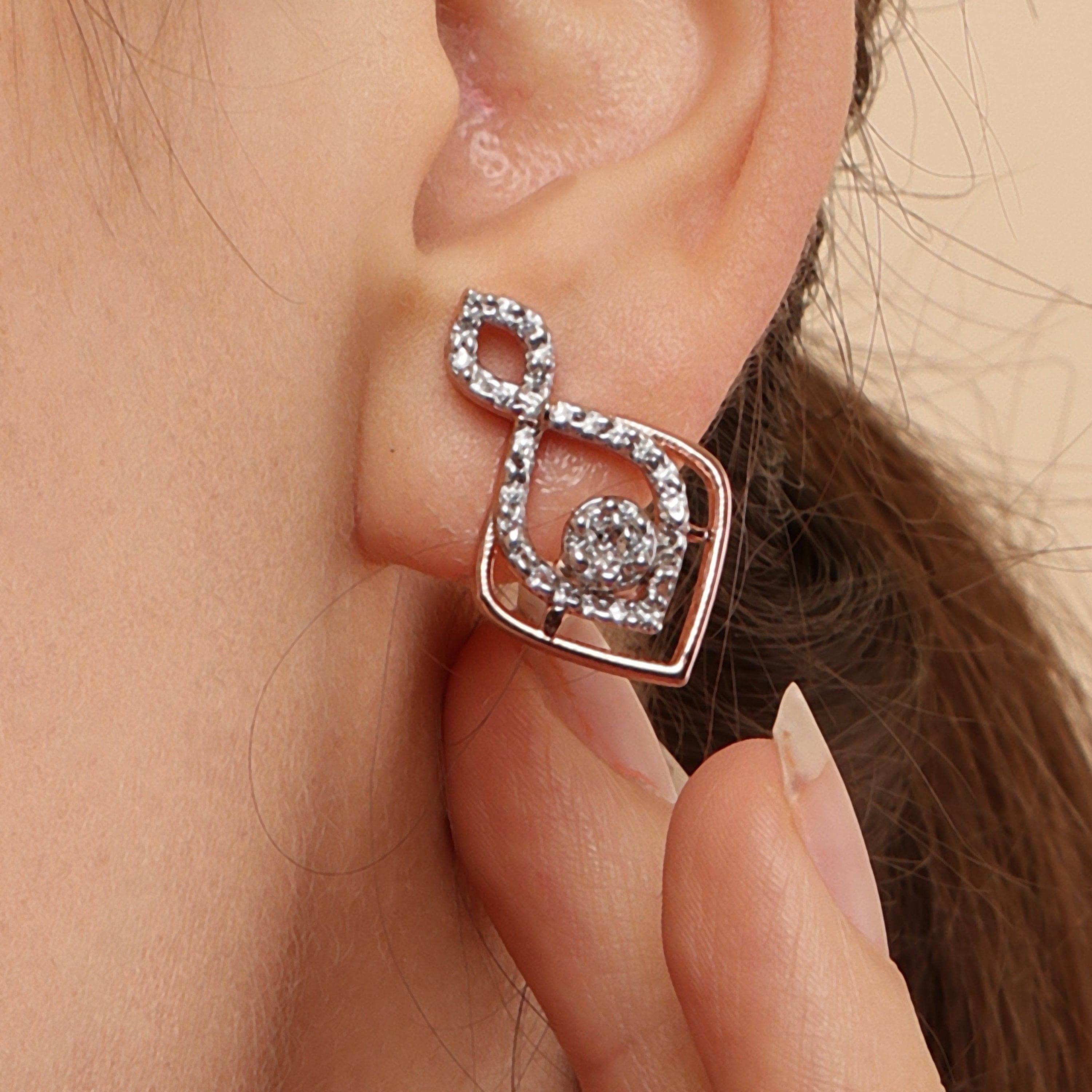 Oh My Heart Rose Gold sterling silver earrings close-up detail