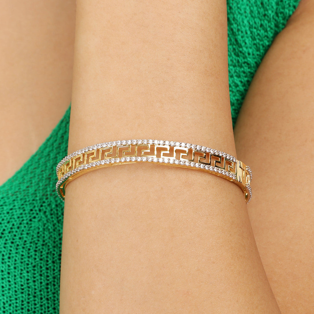 Royal Vein sterling silver bracelet alternate angle view