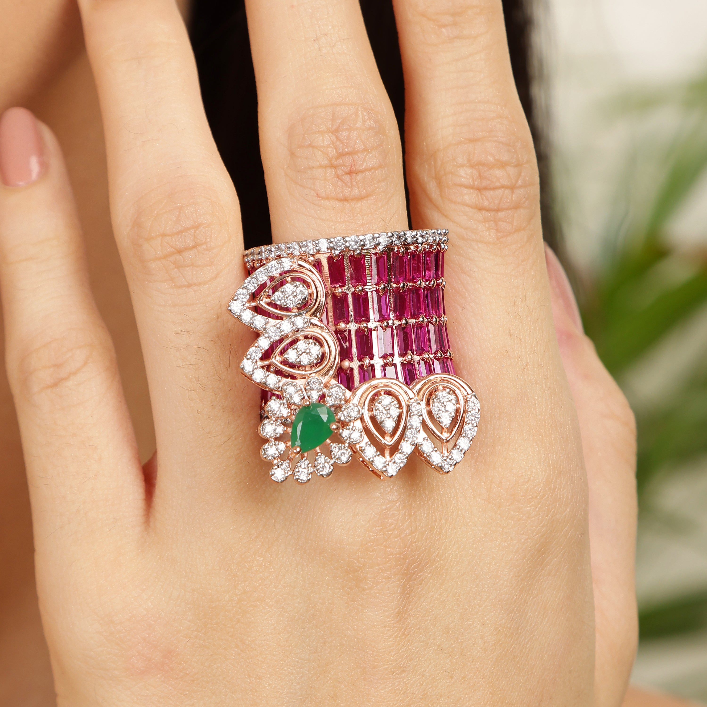 Scarlet Majesty 925 sterling silver ring lifestyle shot