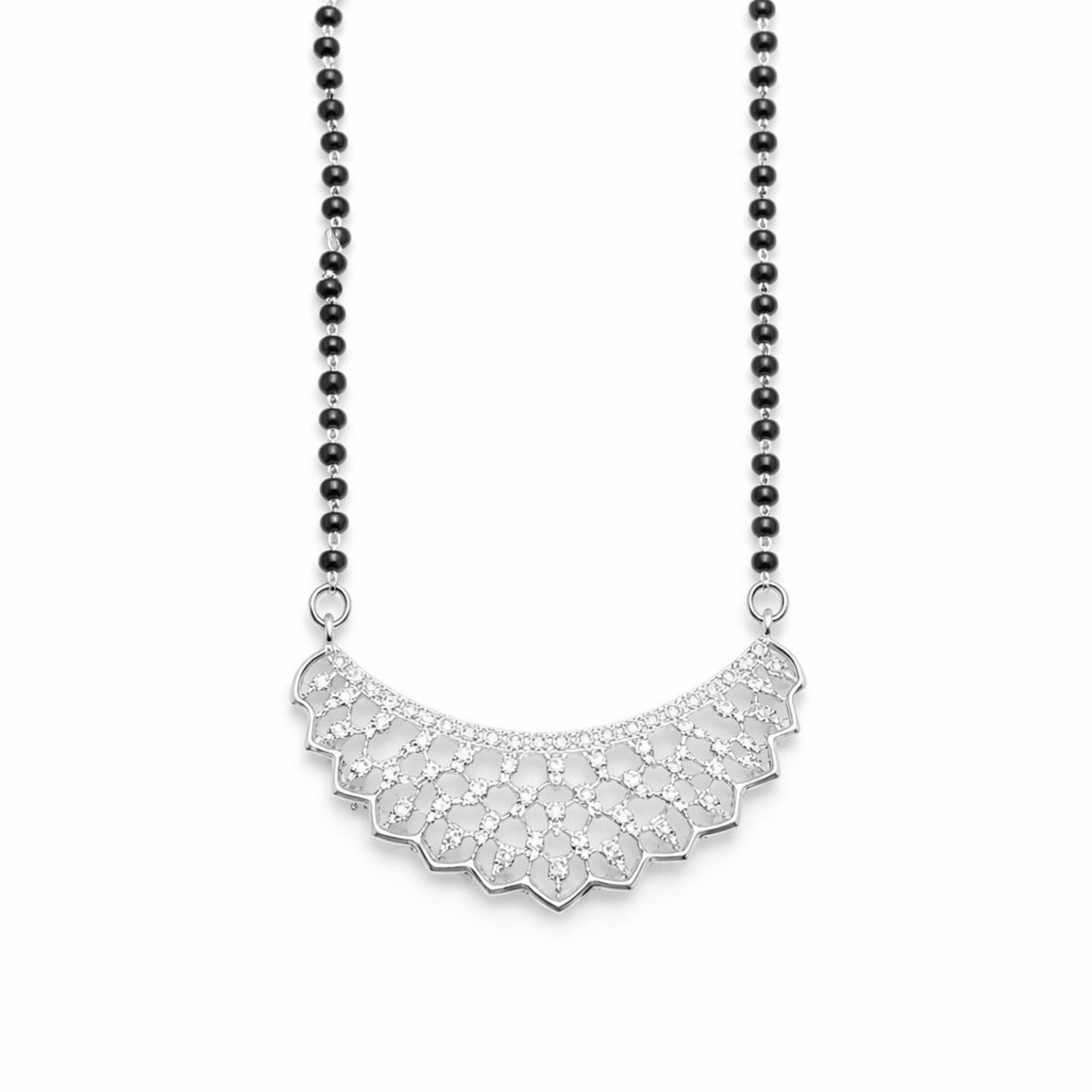 Serene Splendor sterling silver mangalsutra pendant detail