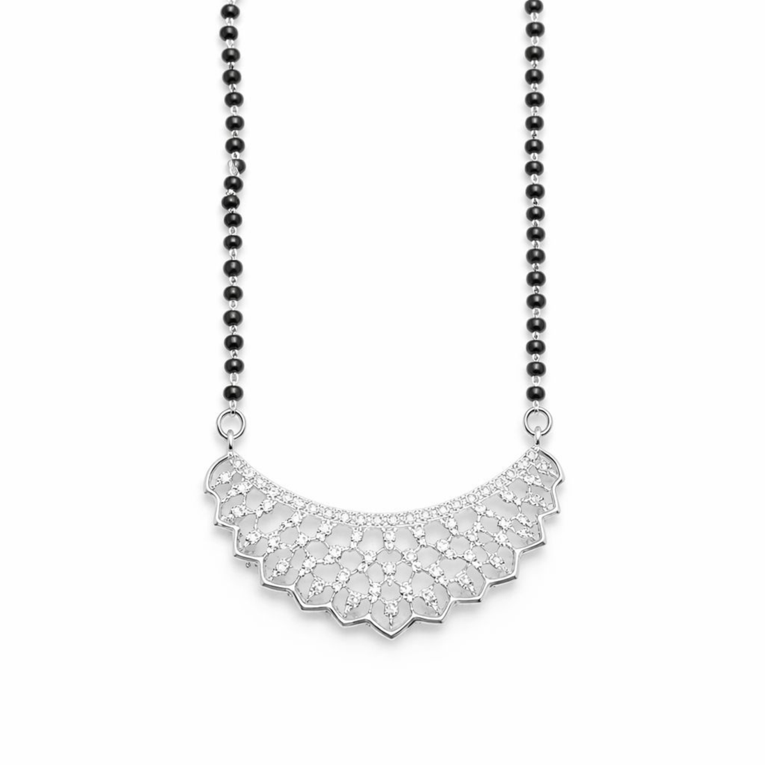 Serene Splendor sterling silver mangalsutra pendant detail