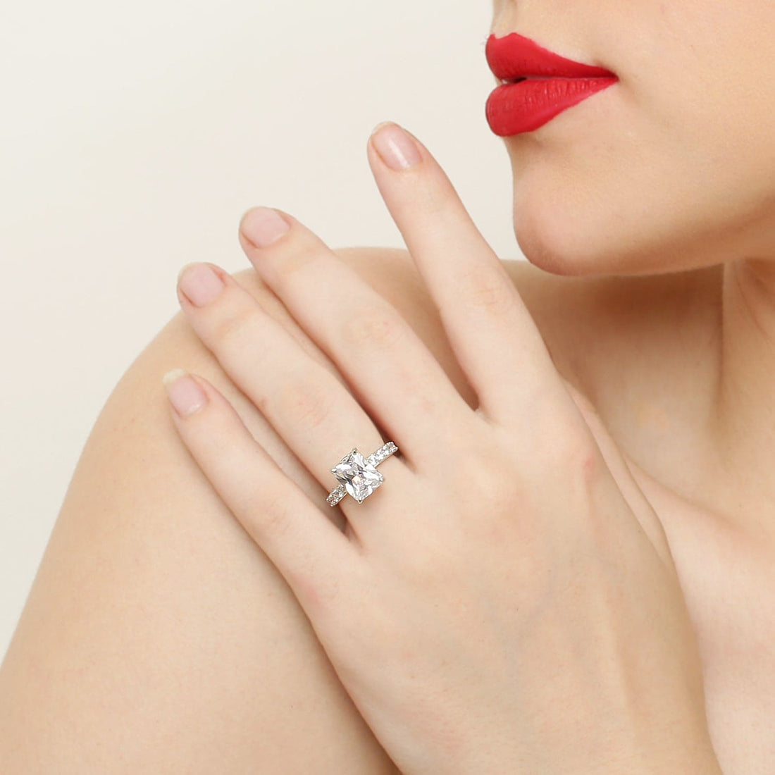 The Dazzling Geometry sterling silver ring close-up detail