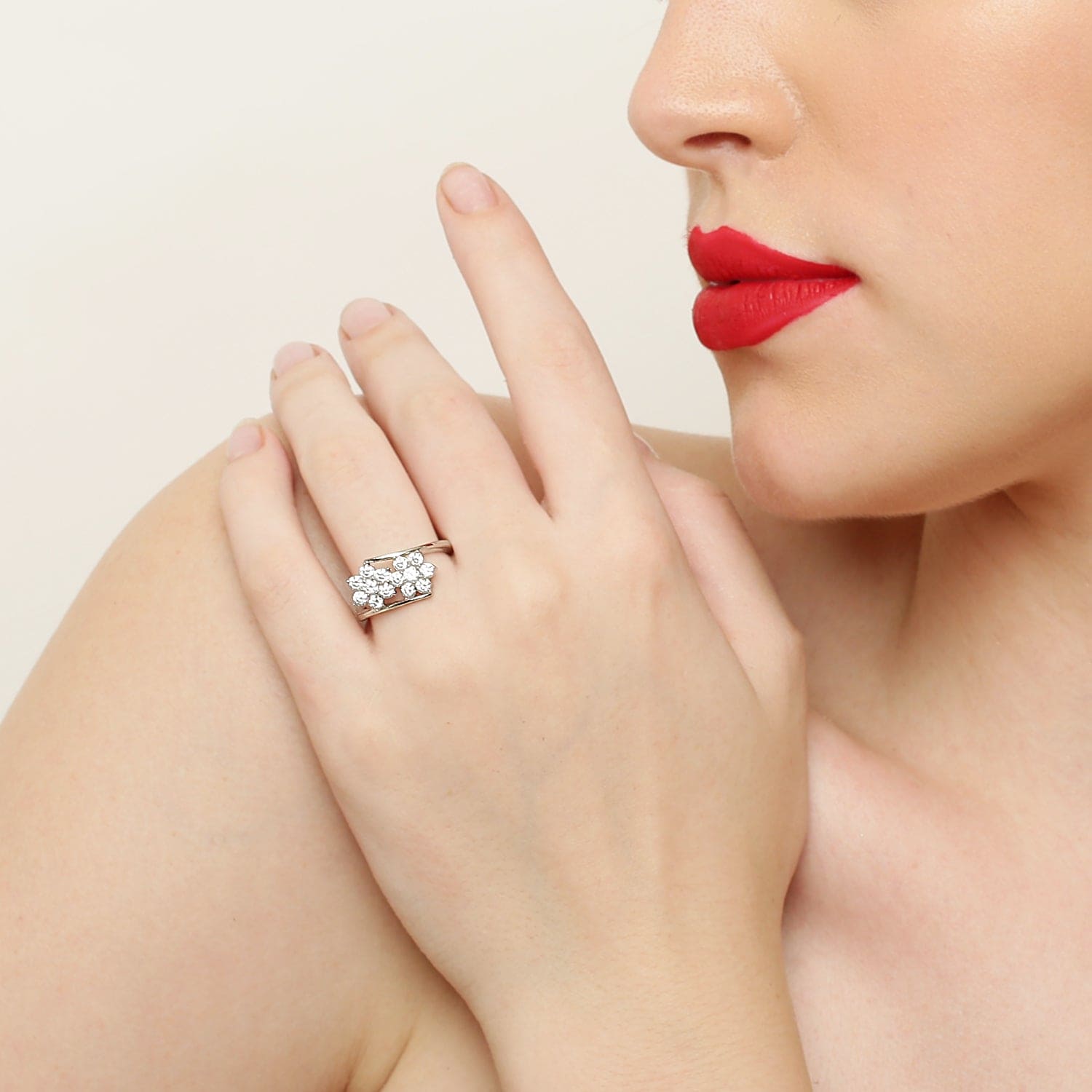 The Enchantress sterling silver ring close-up detail