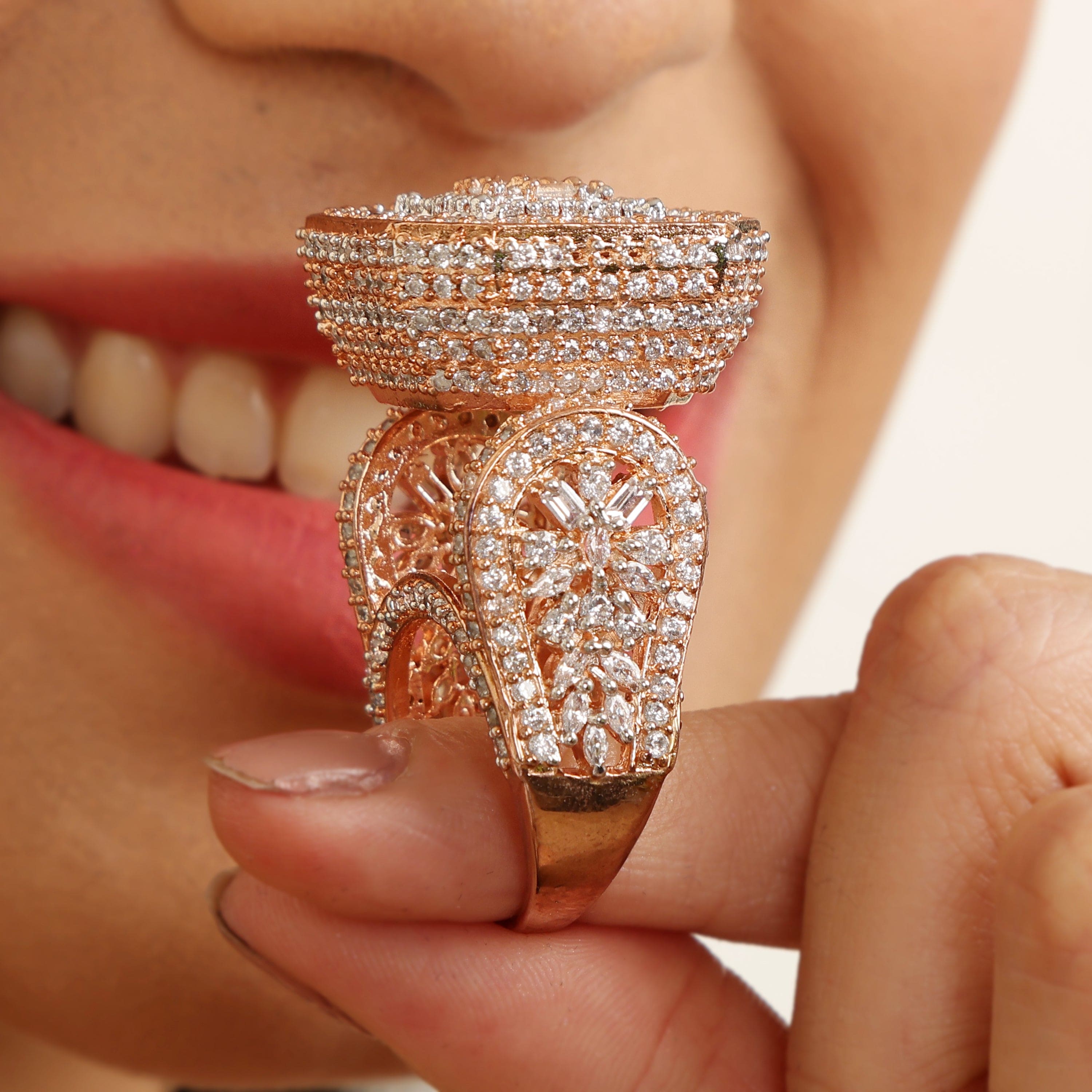 The Grandeur sterling silver ring close-up detail