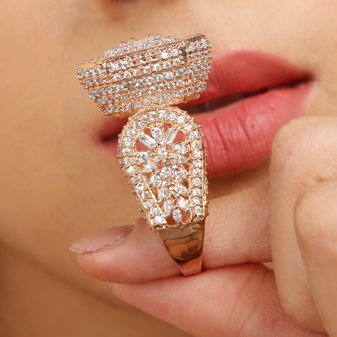 The Grandeur sterling silver ring worn on hand