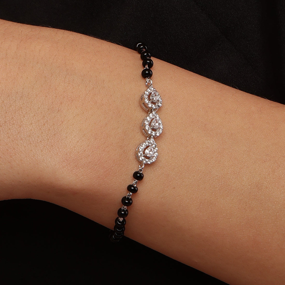 Trio Pear Elegance 925 sterling silver bracelet front view