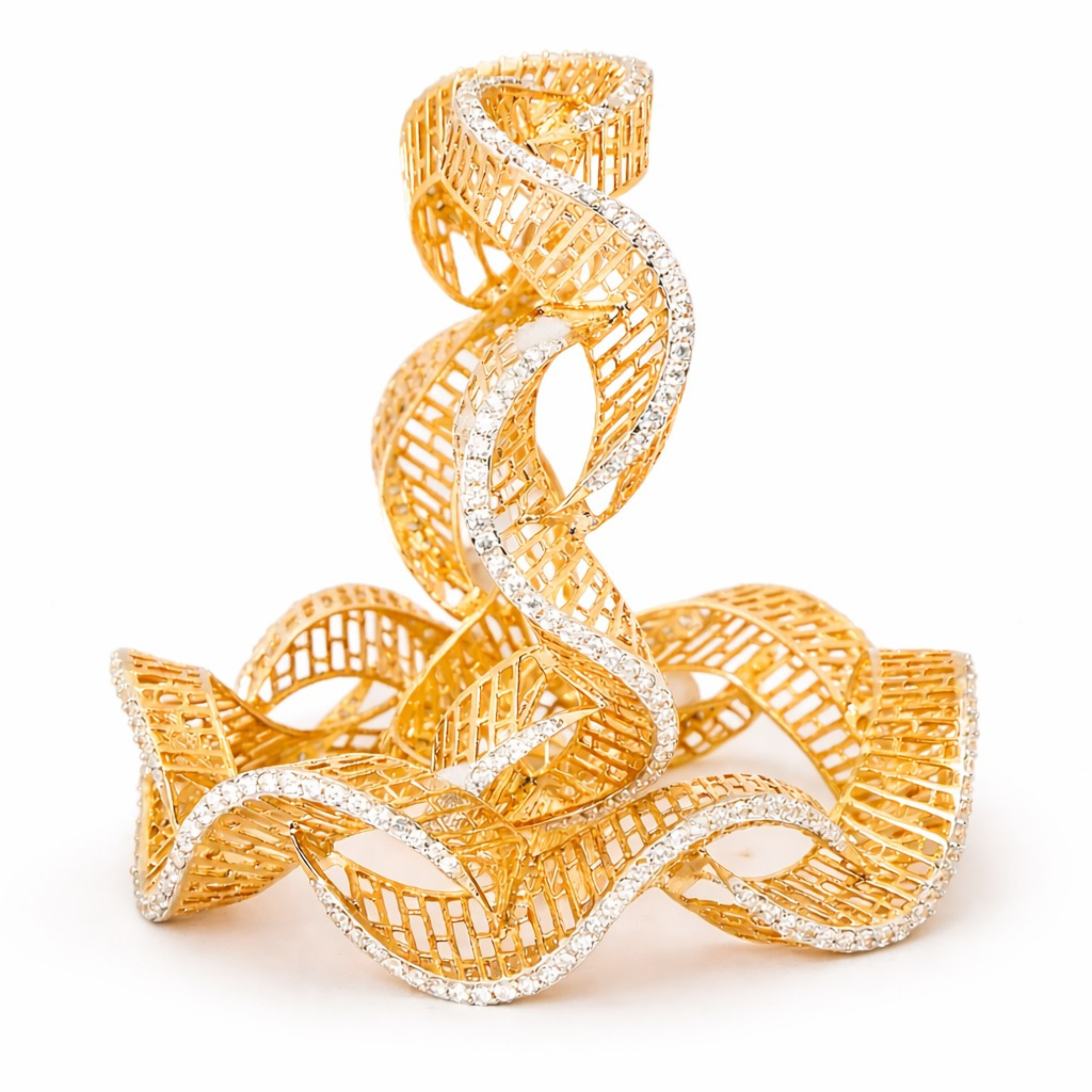 Twisted Majesty 925 sterling silver bangle front view