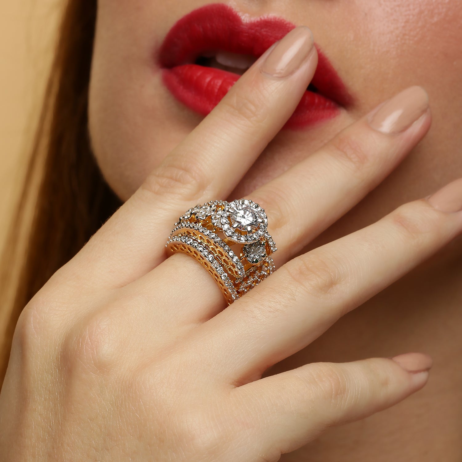 UpBeat Solitaire sterling silver ring close-up detail