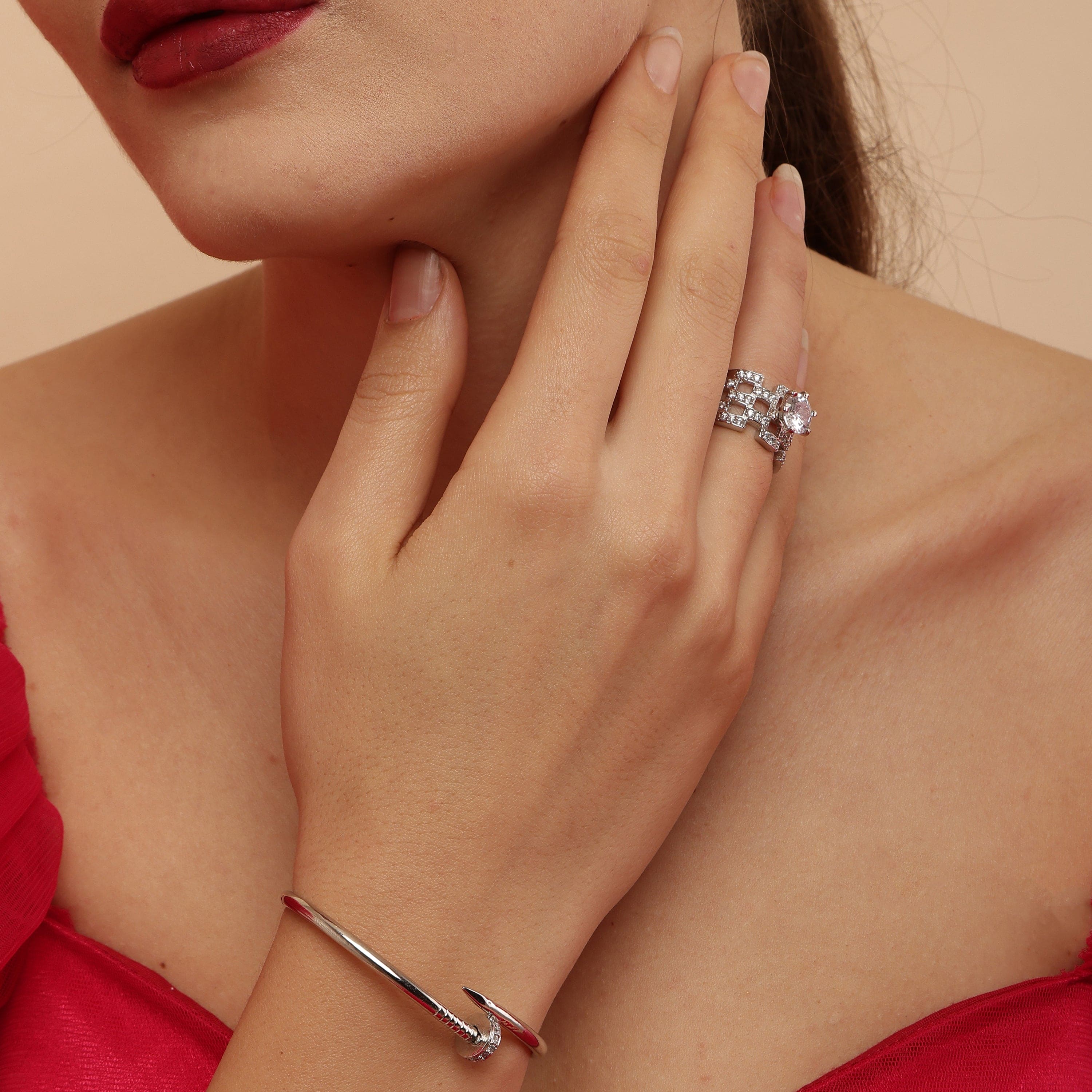 Viara Nail sterling silver bracelet close-up detail