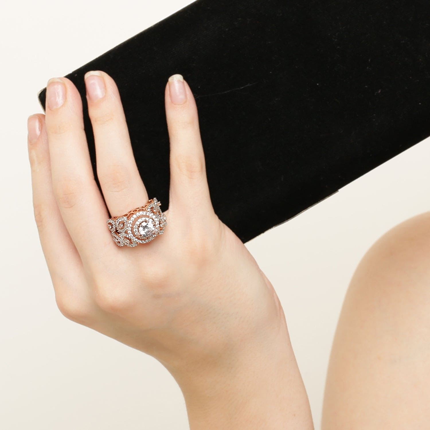 Vintage Romance Solitaire sterling silver ring close-up detail