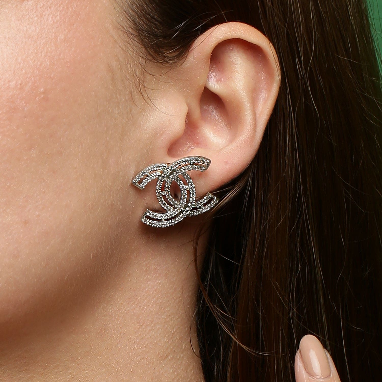 Zircon Sparkle 925 sterling silver stud earrings front view